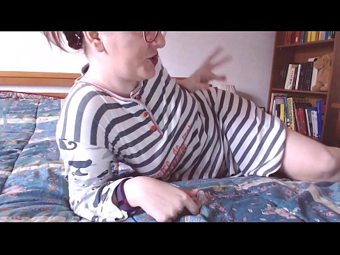 ❤️ Prenu ĉi tiun grandan nigran kokon en vian buŝon sklaveton ❌ Malmola porno ĉe ni ﹏
