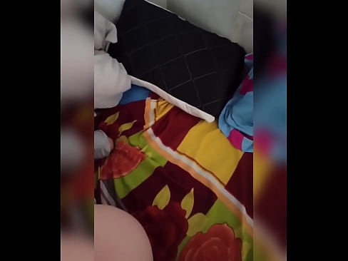 ❤️ Mia kunĉambro restas hejme sola ĉar ŝia edzo ferias kaj mi profitas por fiki ŝin kaj plenigi ŝian pugon per lakto. ❌ Malmola porno ĉe ni ﹏